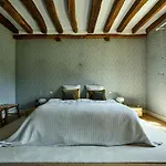 Villa Charming House Ury