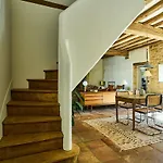 Charming House Villa
