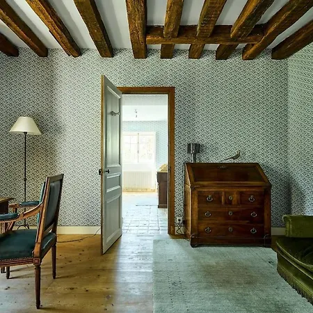 Vila Charming House