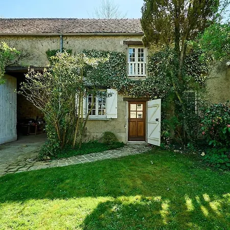 Charming House * Ury