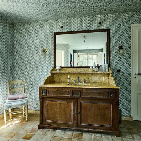Charming House Villa Ury
