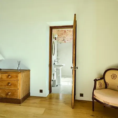 Charming House Ury