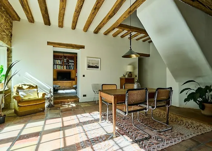 Charming House *