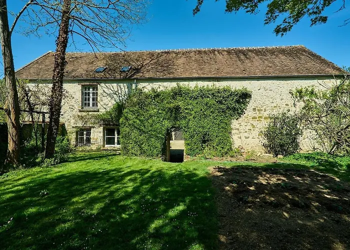 Charming House * Ury